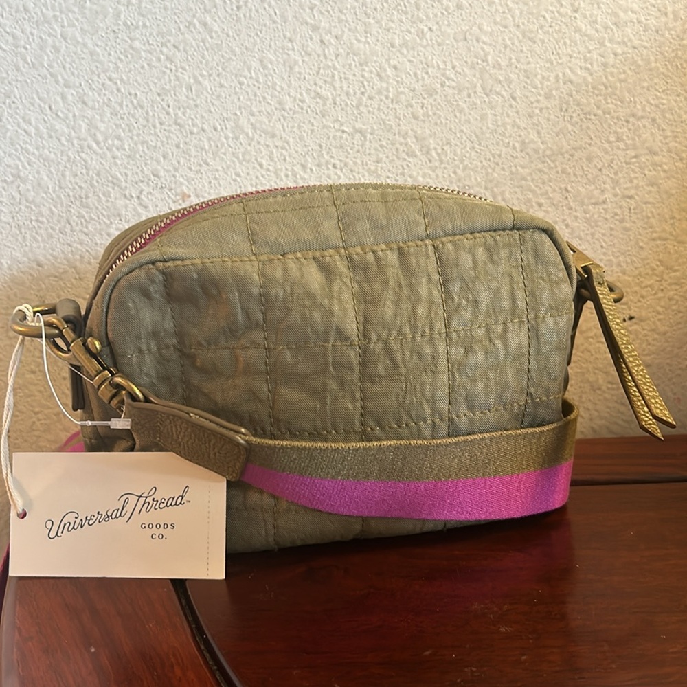 Universal Thread Small Crossbody Bag - image 2